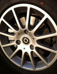 Smart alloy wheel