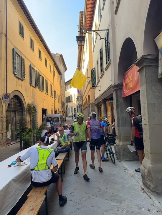 An audax control in ancient Poppi - Florence Rome Florence 2026